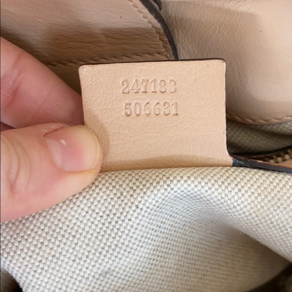 Gucci Leather Tote - Picture 4 of 16